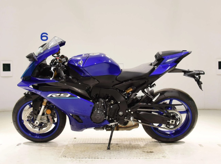 Мотоцикл Yamaha YZF-R9 с пробегом 2 km