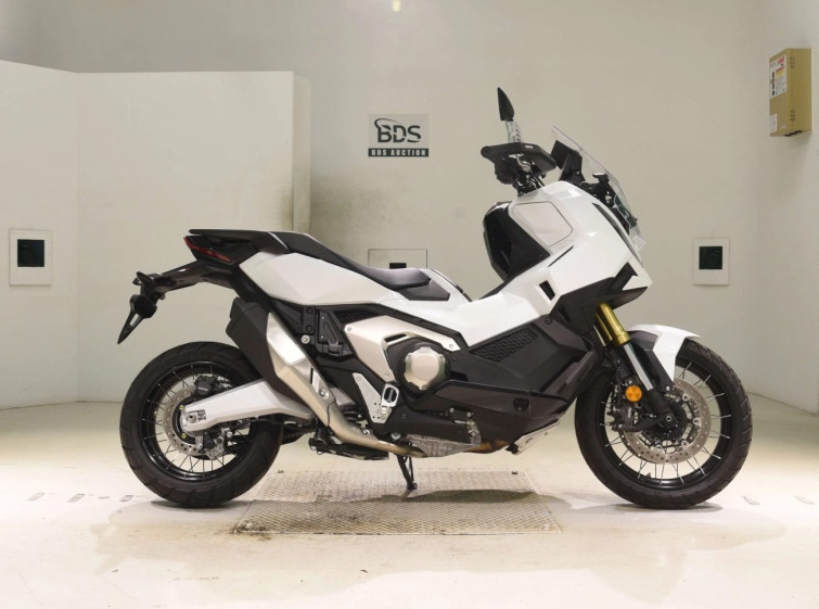Мотоцикл Honda X-ADV750-2 з пробігом 534 km