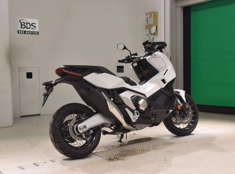 Мотоцикл Honda X-ADV750-2 з пробігом 534 km