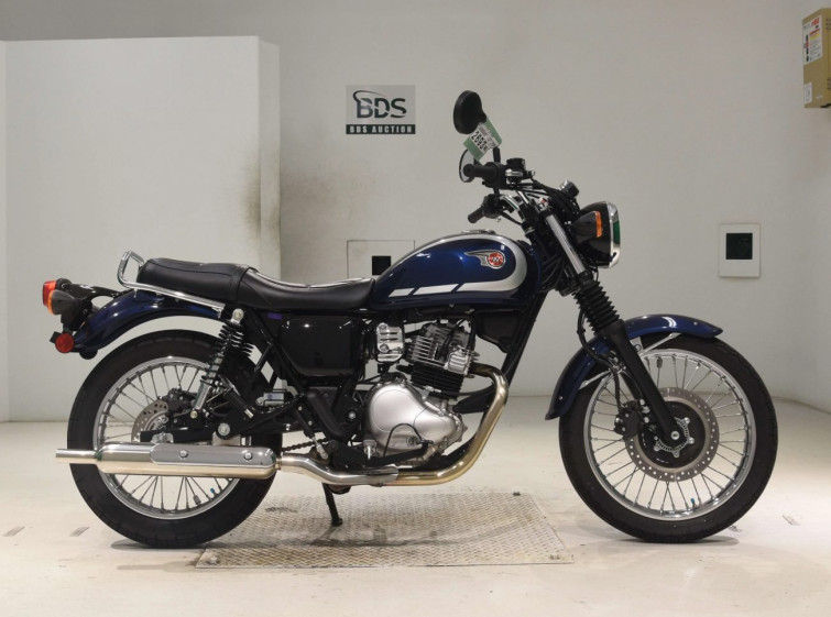 Мотоцикл Kawasaki W230 с пробегом 3348 km