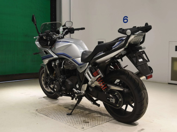 Мотоцикл Honda CB1300SF BOLDOR з пробігом 10118 km