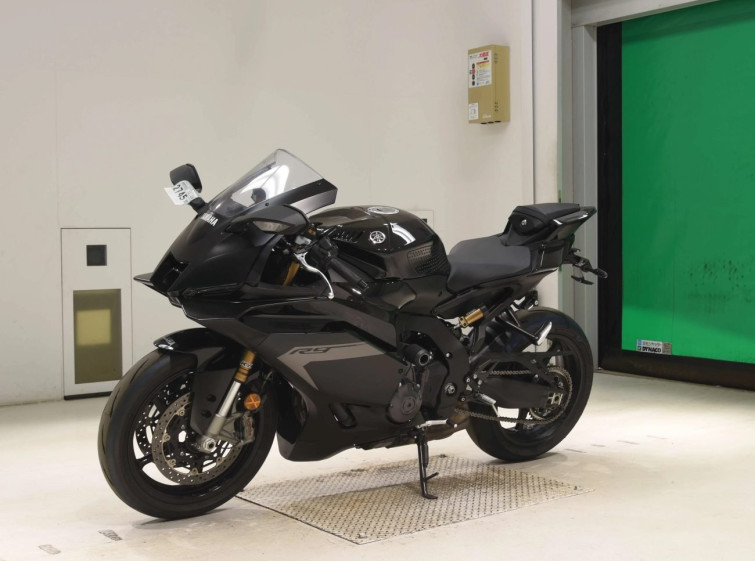 Мотоцикл Yamaha YZF-R9 с пробегом 2047 km