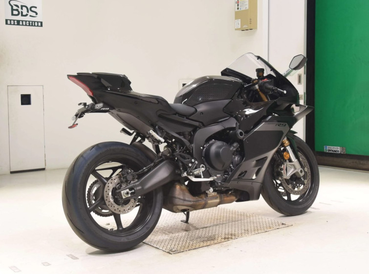 Мотоцикл Yamaha YZF-R9 с пробегом 2047 km