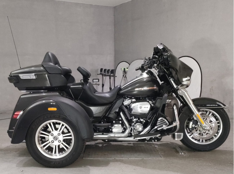 Мотоцикл HD ELECTRA GLIDE FLHTCU1870 TRIKE с пробегом 9218 km