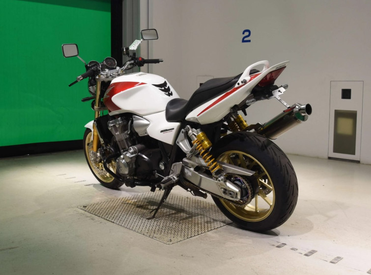 Мотоцикл Honda CB1300SF з пробігом 157787 km