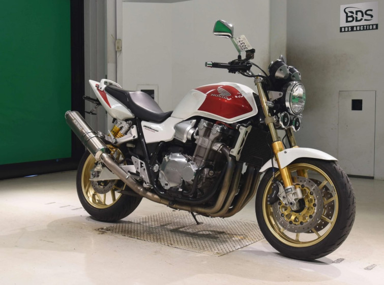 Мотоцикл Honda CB1300SF з пробігом 157787 km