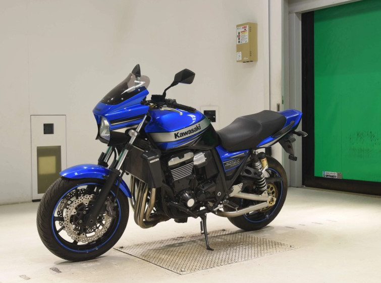 Мотоцикл Kawasaki ZRX1200 DAEG с пробегом 33814 km