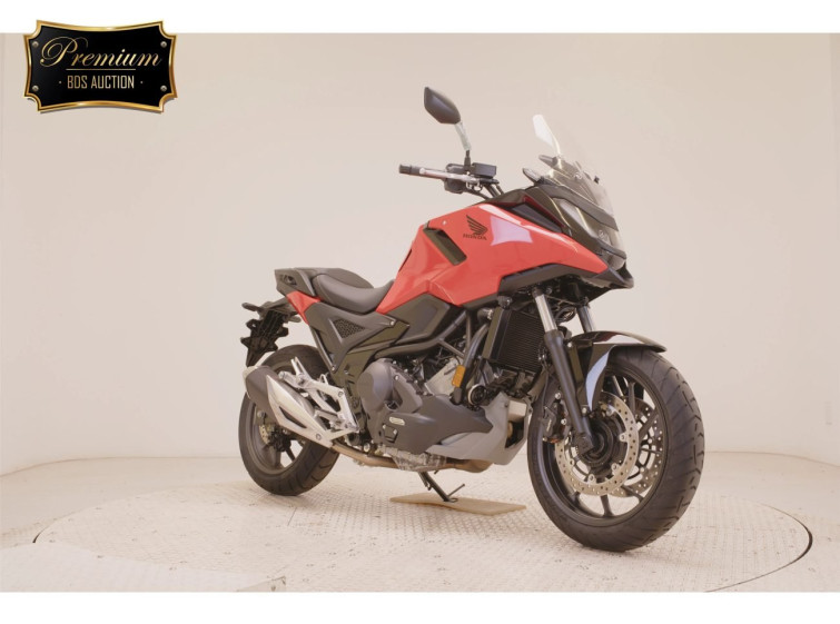 Мотоцикл Honda NC750XD с пробегом 126 km