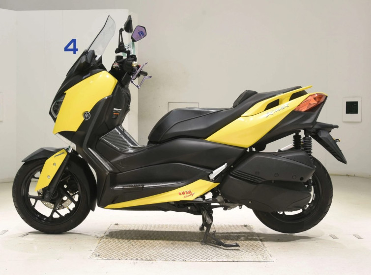 Мотоцикл Yamaha X-MAX250 з пробігом 7814 km