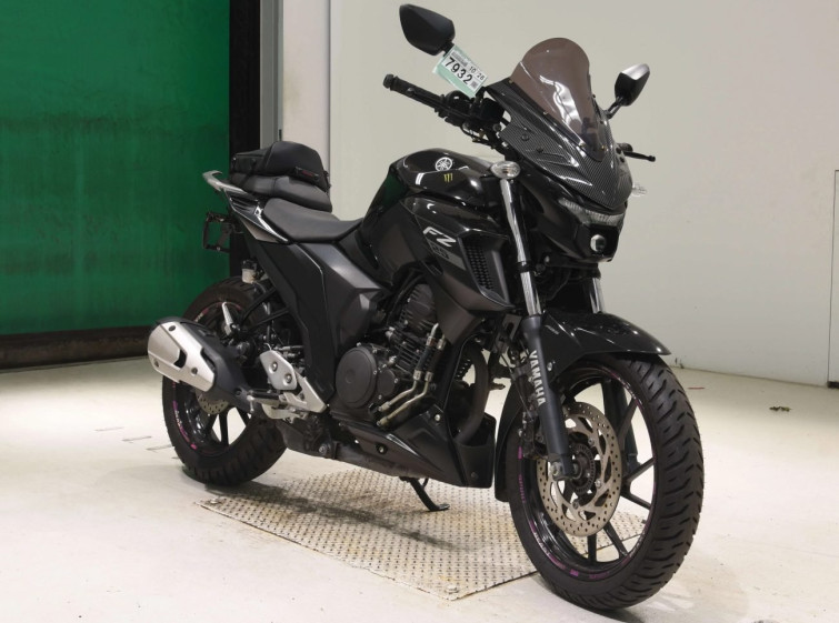 Мотоцикл Yamaha FZ25