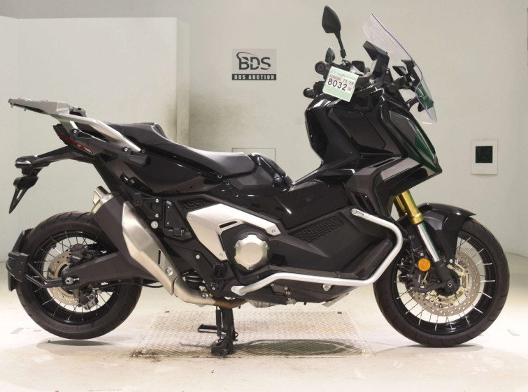 Мотоцикл Honda X-ADV750-2 с пробегом 10208 km