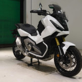 Мотоцикл Honda X-ADV750-2 з пробігом 5364 km