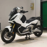 Мотоцикл Honda X-ADV750-2 з пробігом 5364 km
