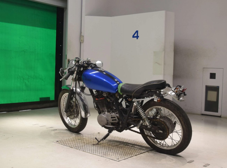 Мотоцикл Yamaha SR400-2 с пробегом 2198 km