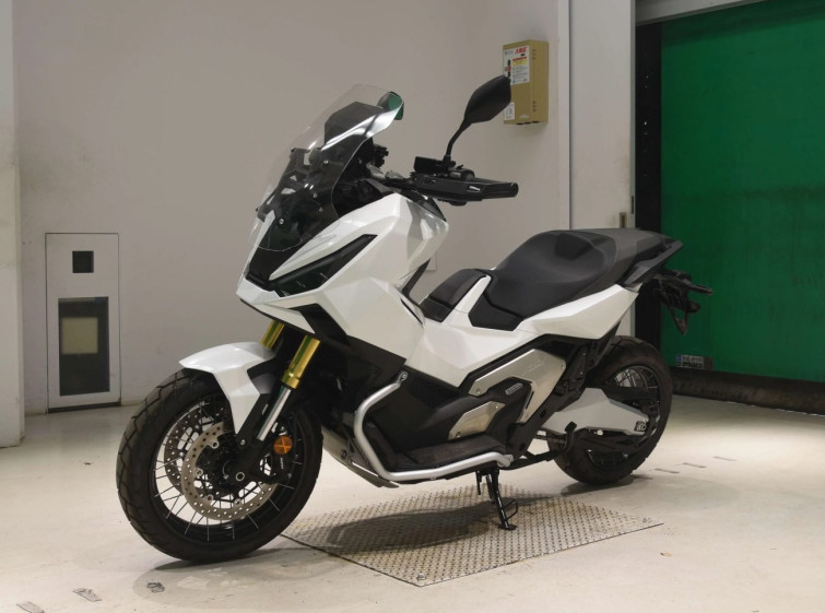 Мотоцикл Honda X-ADV750-2 с пробегом 1037 km