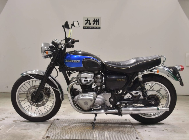 Мотоцикл Kawasaki W650 з пробігом 23576 km