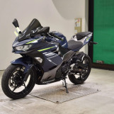 Мотоцикл Kawasaki NINJA400 с пробегом 2932 km