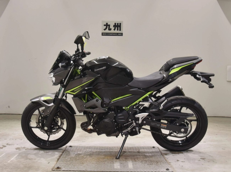 Мотоцикл Kawasaki NINJA400 с пробегом 9674 km