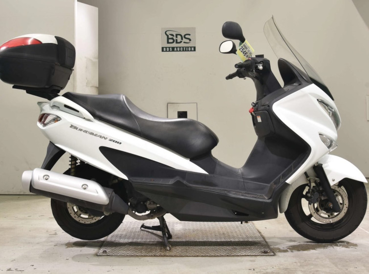 Мотоцикл Suzuki BURGMAN200 з пробігом 20232 km