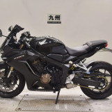 Мотоцикл Honda CB650R с пробегом 33730 km