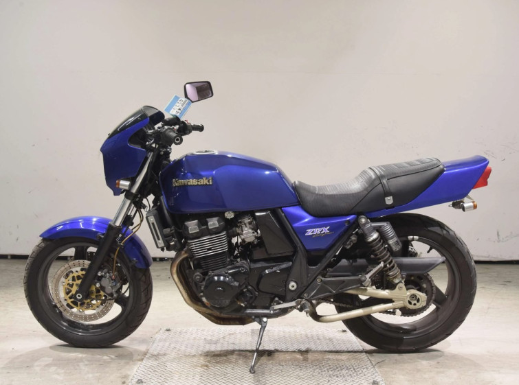 Мотоцикл Kawasaki ZRX400 з пробігом 13733 km