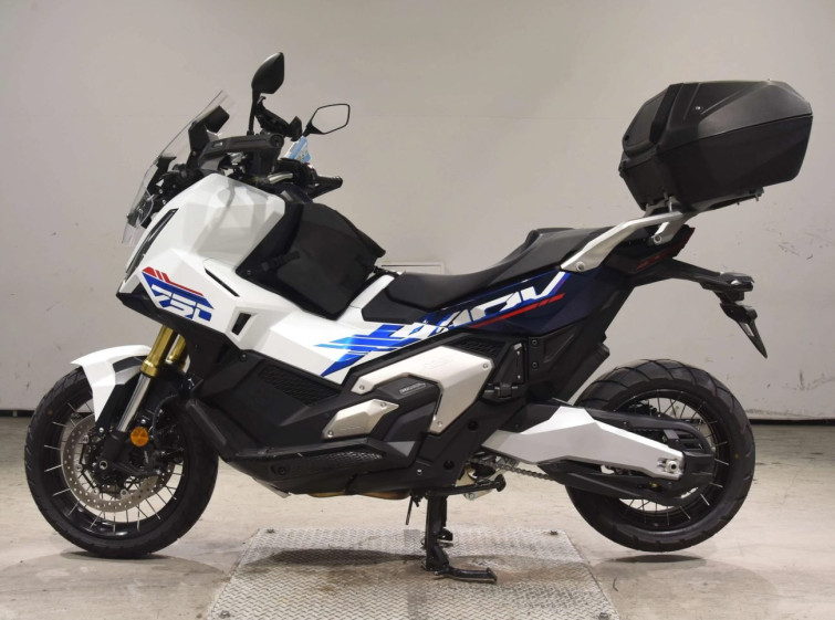 Мотоцикл Honda X-ADV750-2 з пробігом 831 km