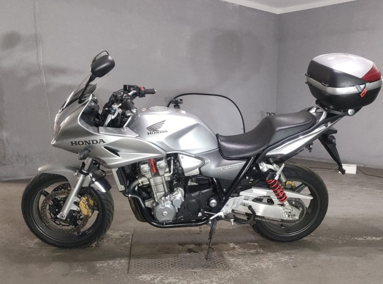 Мотоцикл Honda CB1300SF BOLDOR с пробегом 32745 km