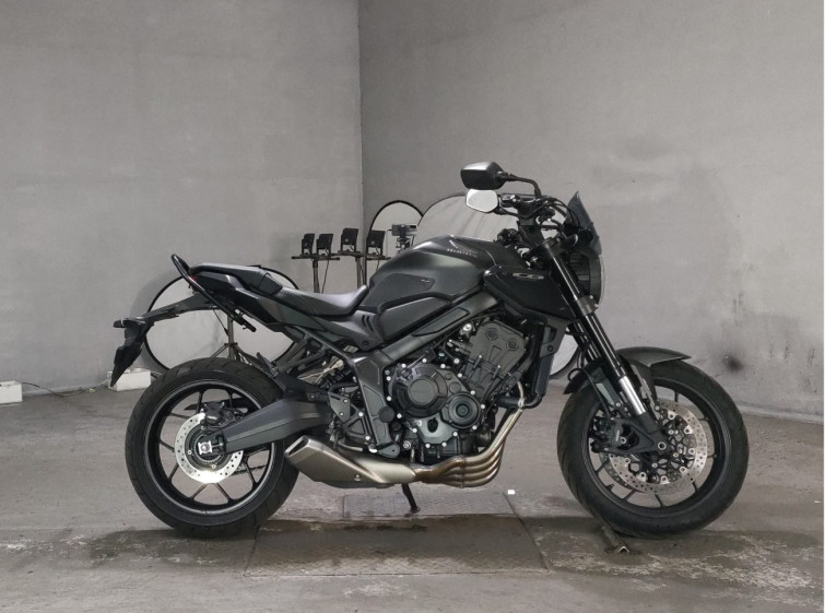 Мотоцикл Honda CB650R з пробігом 18811 km