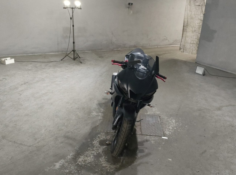 Мотоцикл Yamaha YZF-R25 с пробегом 19066 km