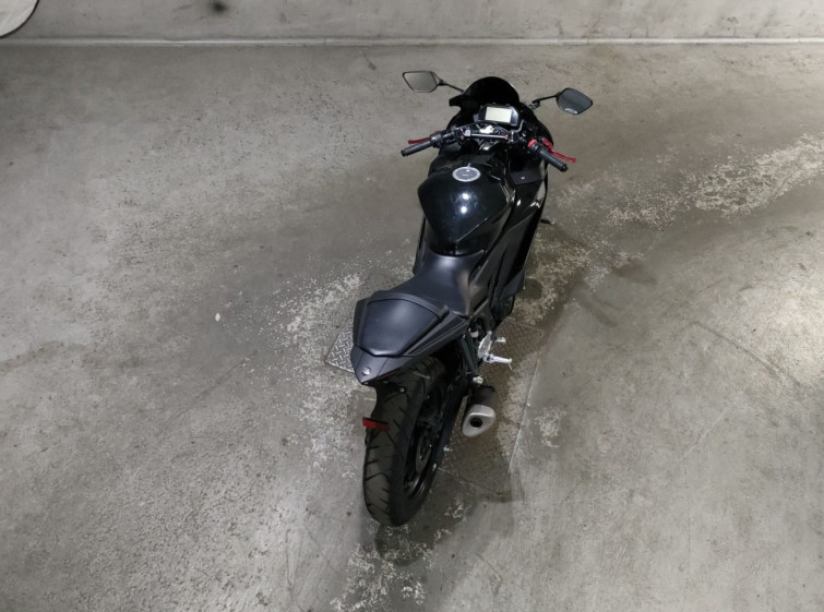Мотоцикл Yamaha YZF-R25 з пробігом 7192 km