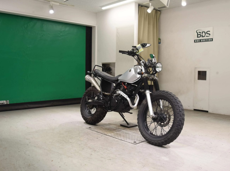 Мотоцикл Yamaha TW200E с пробегом 36 km