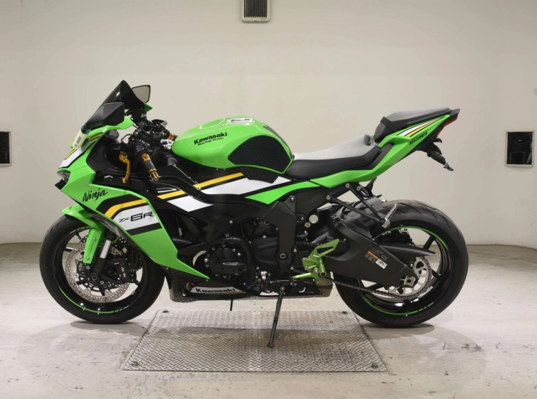 Мотоцикл Kawasaki ZX-6RA KRT з пробігом 5621 km