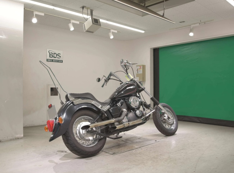 Мотоцикл Yamaha DRAGSTAR XVS400 CLASSIC с пробегом 15610 km