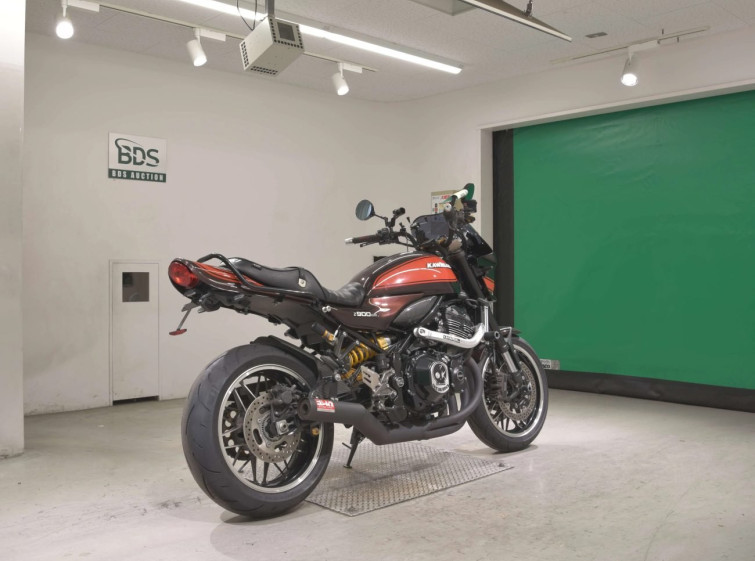 Мотоцикл Kawasaki Z900RS с пробегом 8899 km