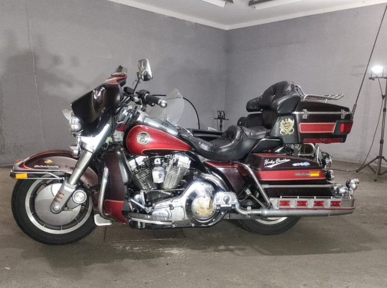 Мотоцикл HD FLHTCU 1340 SIDECAR с пробегом 48039 km