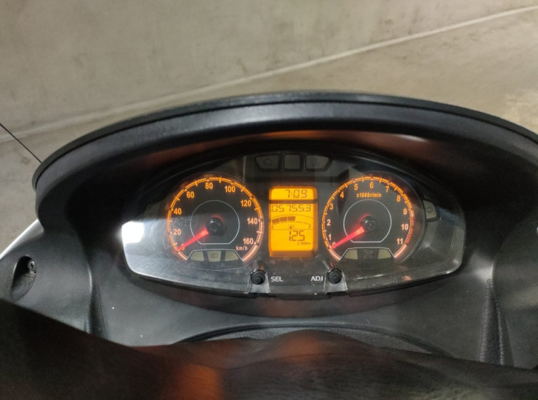 Мотоцикл Suzuki BURGMAN 200 з пробігом 57553 km