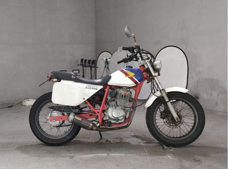 Мотоцикл Honda FTR223 з пробігом 23907 km