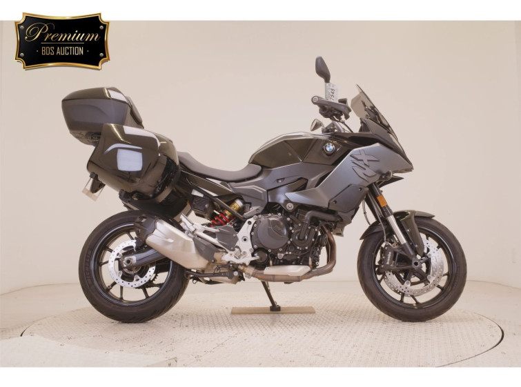 Мотоцикл BMW F900XR з пробігом 4515 km