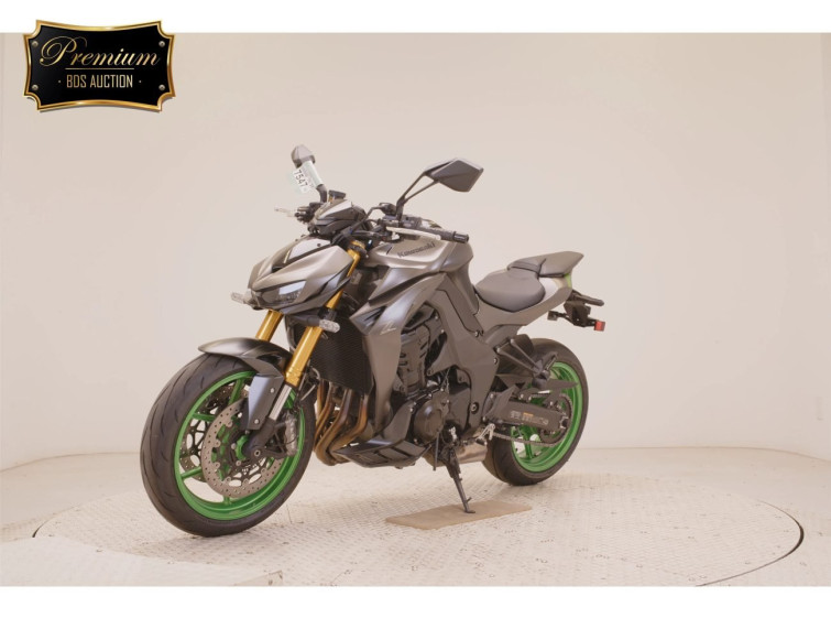 Мотоцикл Kawasaki Z1100 з пробігом 1388 km