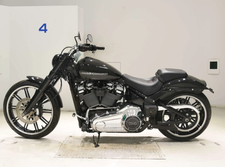 Мотоцикл HD BREAKOUT FXBRS1870 с пробегом 5570 km