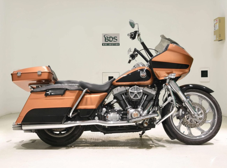 Мотоцикл HD ROAD GLIDE FLTR1580