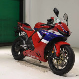 Мотоцикл Honda CBR600RR с пробегом 1759 km