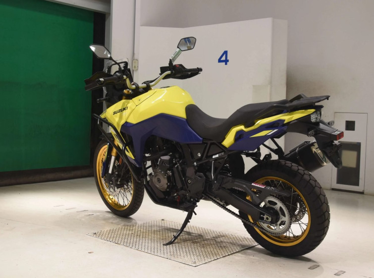 Мотоцикл Suzuki VSTROME 800DE з пробігом 27422 km