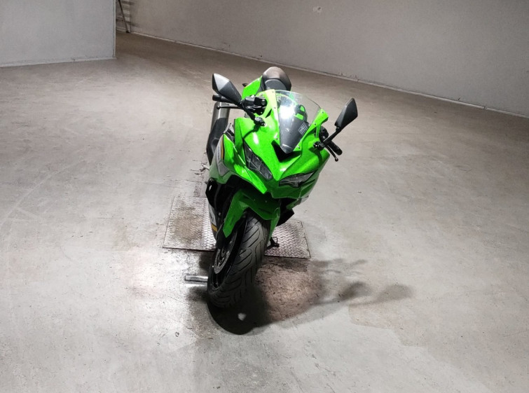 Мотоцикл Kawasaki NINJA ZX-4R SE з пробігом 17816 km