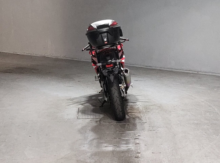 Мотоцикл Honda CBR250RR з пробігом 12879 km