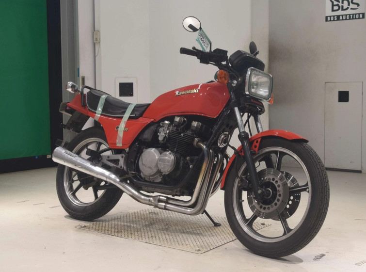 Мотоцикл Kawasaki Z550 с пробегом 66120 km