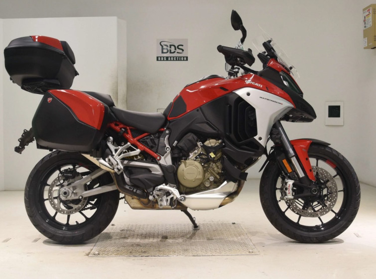 Мотоцикл Ducati MULTISTRADA V4S с пробегом 11906 km