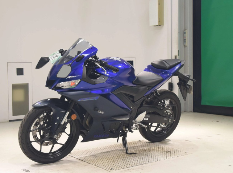 Мотоцикл Yamaha YZF-R3 з пробігом 9901 km