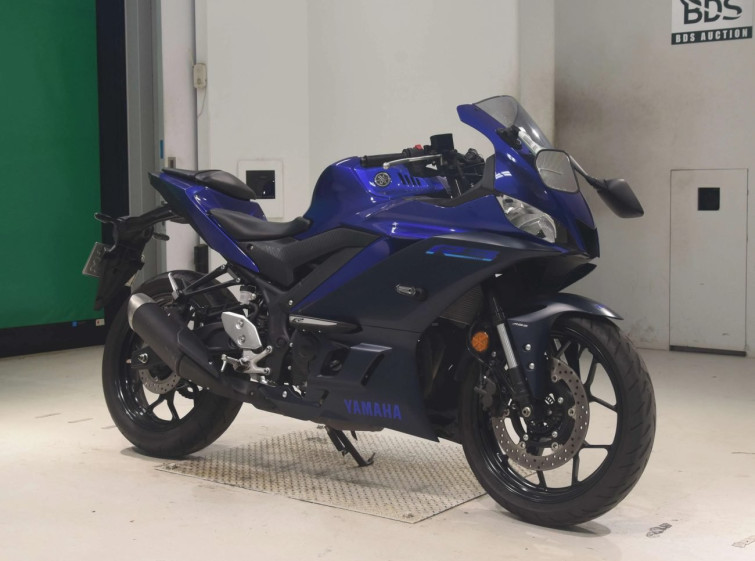 Мотоцикл Yamaha YZF-R3 з пробігом 9901 km
