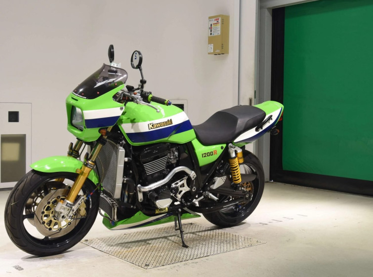Мотоцикл Kawasaki ZRX1200R з пробігом 21960 km